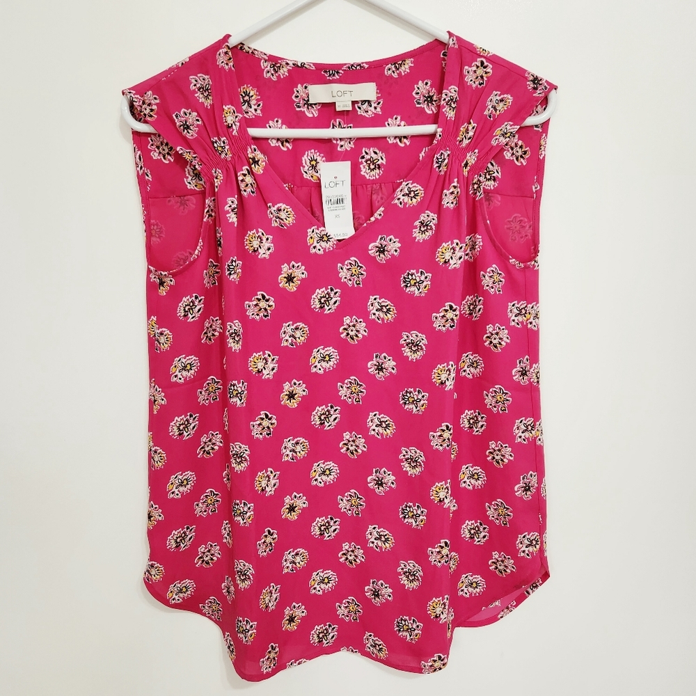 Loft | NWT Floral Blouse Pink XS